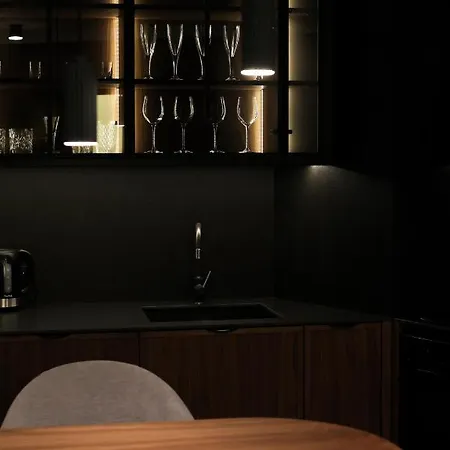 Awanport M Apartment